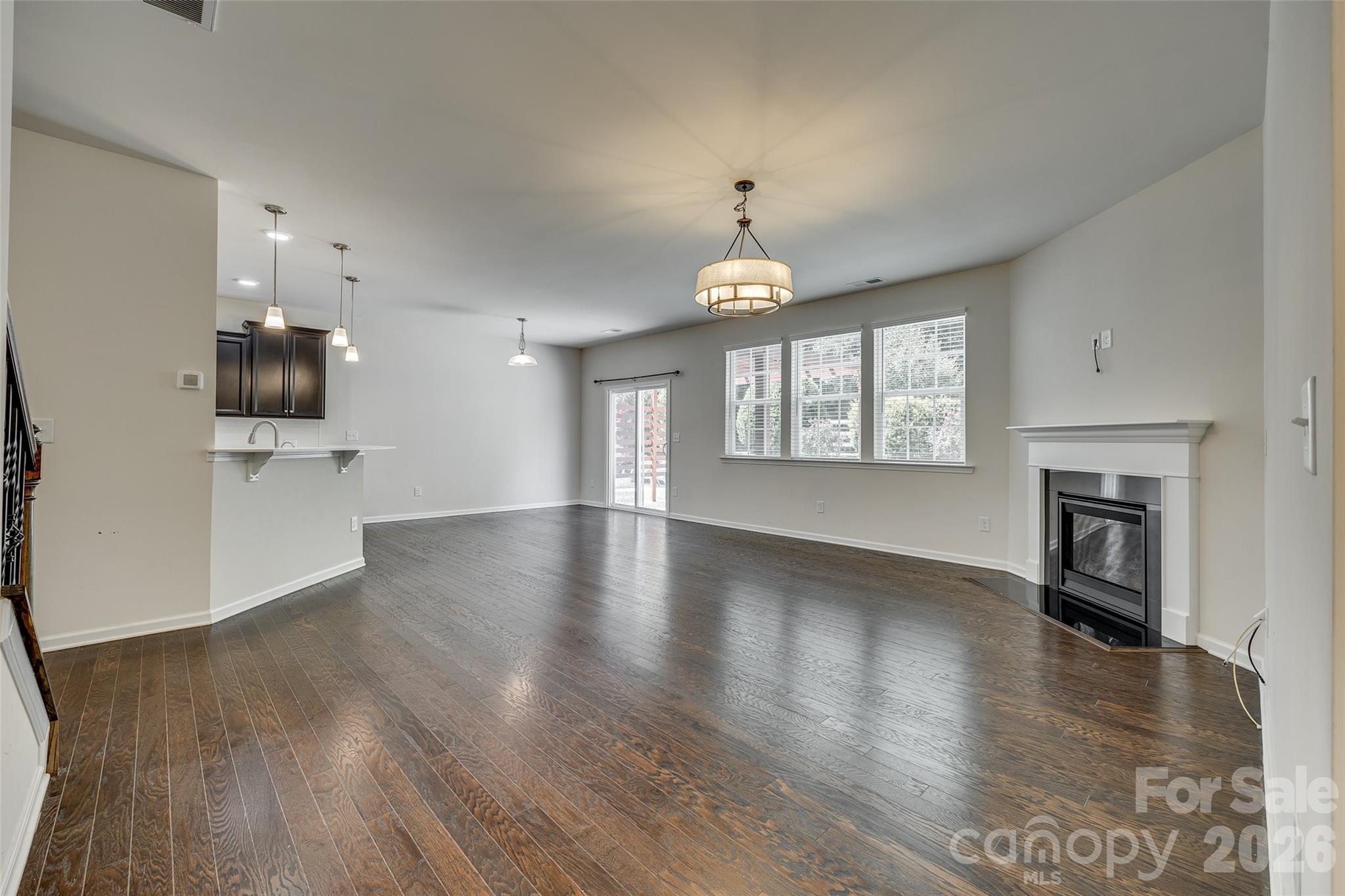 910 Ashton Oak Court Property Photo 16