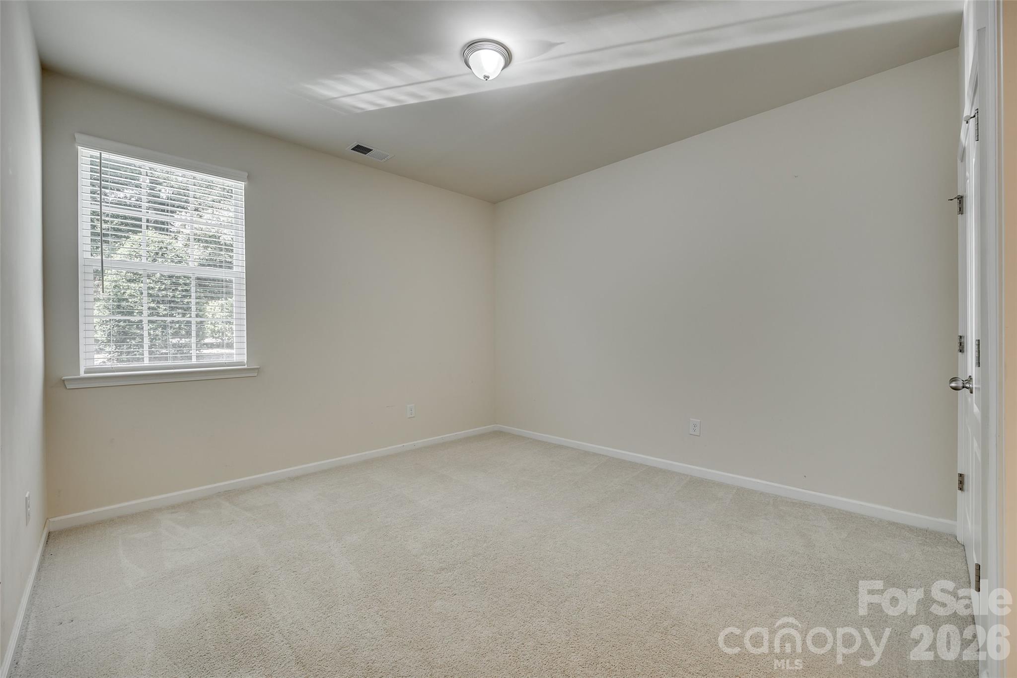 910 Ashton Oak Court Property Photo 20