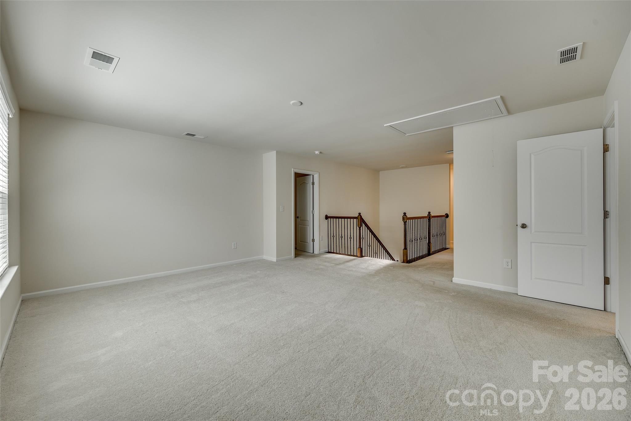 910 Ashton Oak Court Property Photo 26
