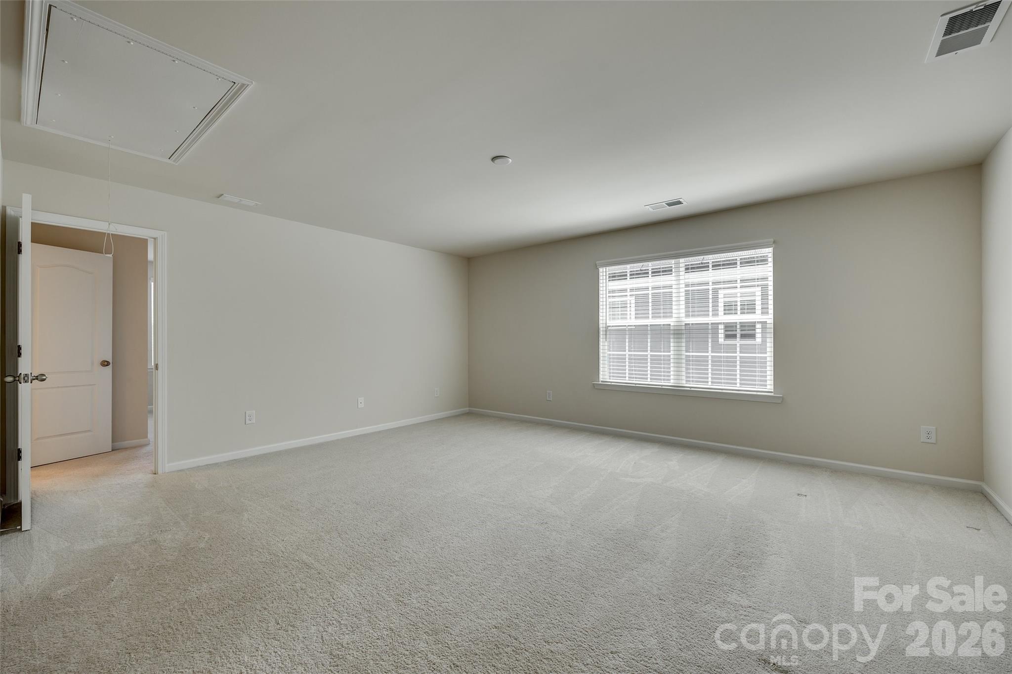 910 Ashton Oak Court Property Photo 27