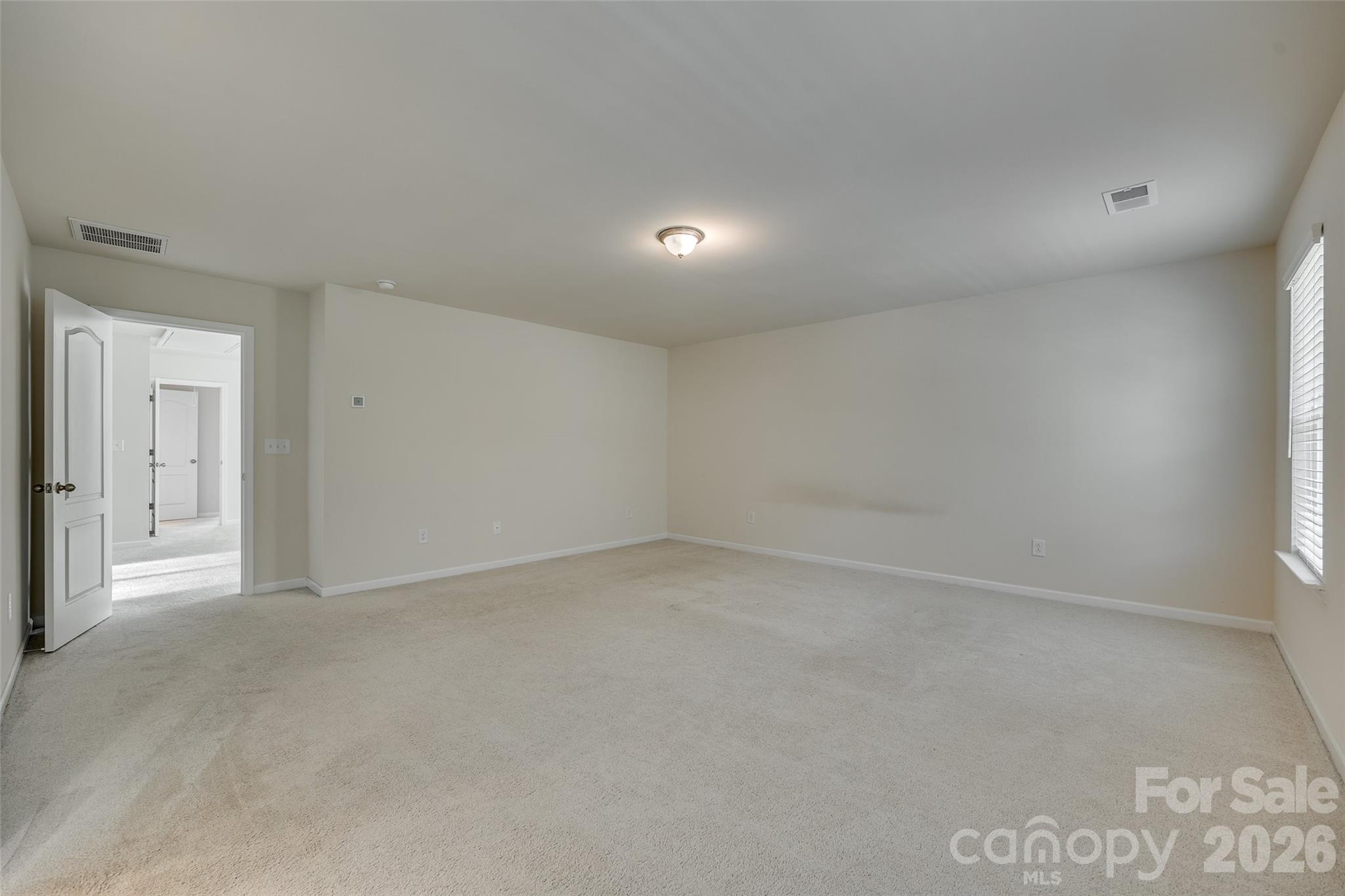 910 Ashton Oak Court Property Photo 28