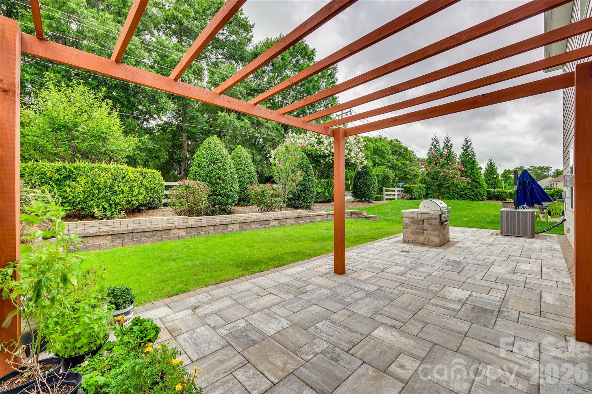 910 Ashton Oak Court Property Photo 44