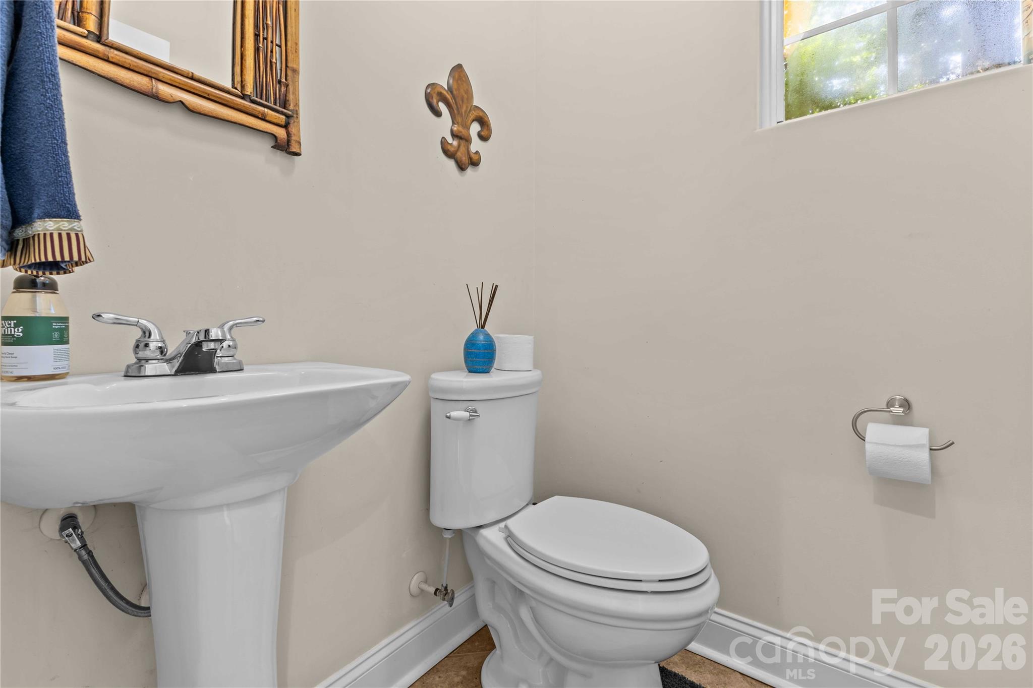 2603 Clover Road Property Photo 4