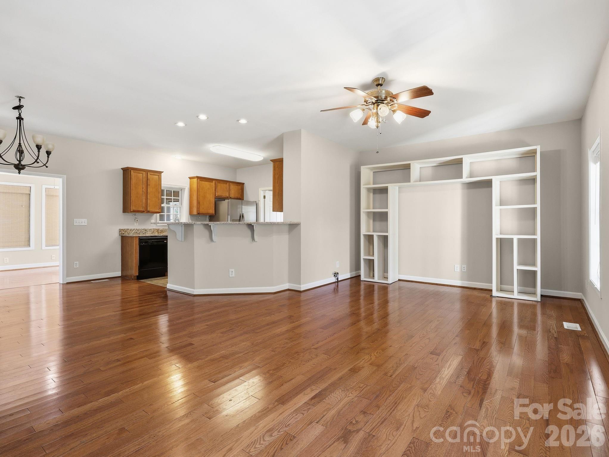 209 Beechnut Drive Property Photo 8