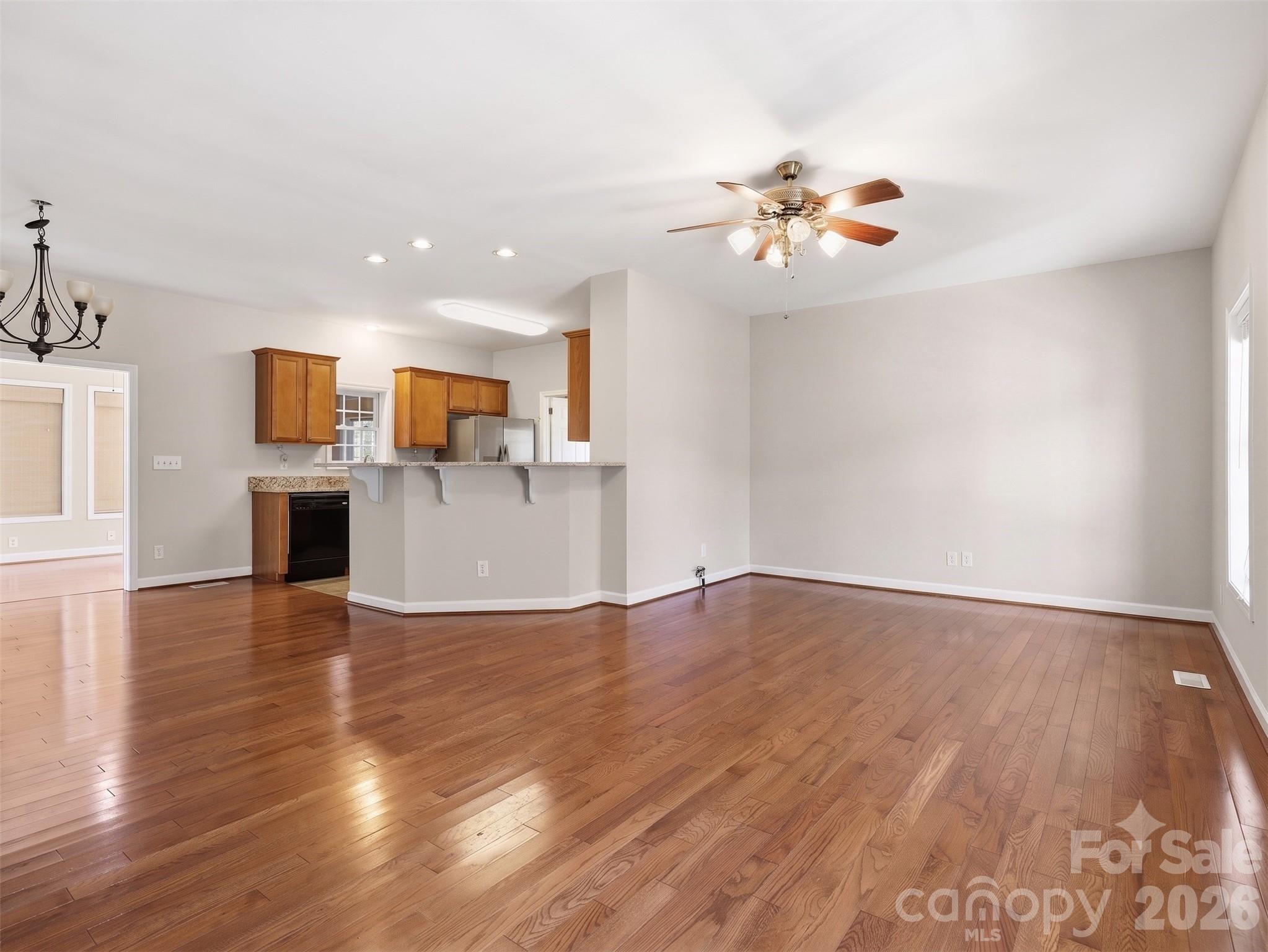 209 Beechnut Drive Property Photo 9