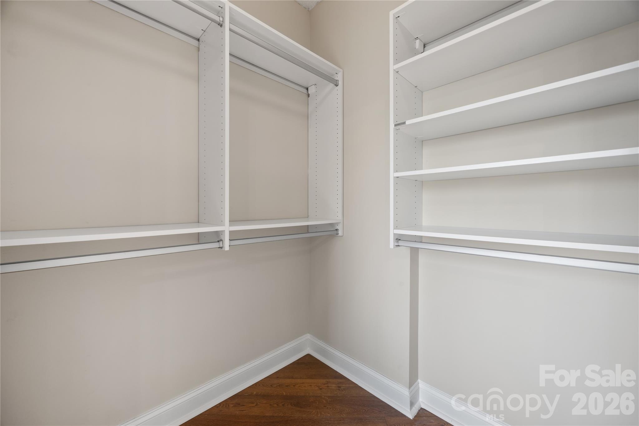 300 W 5th Street 809 Property Photo 12