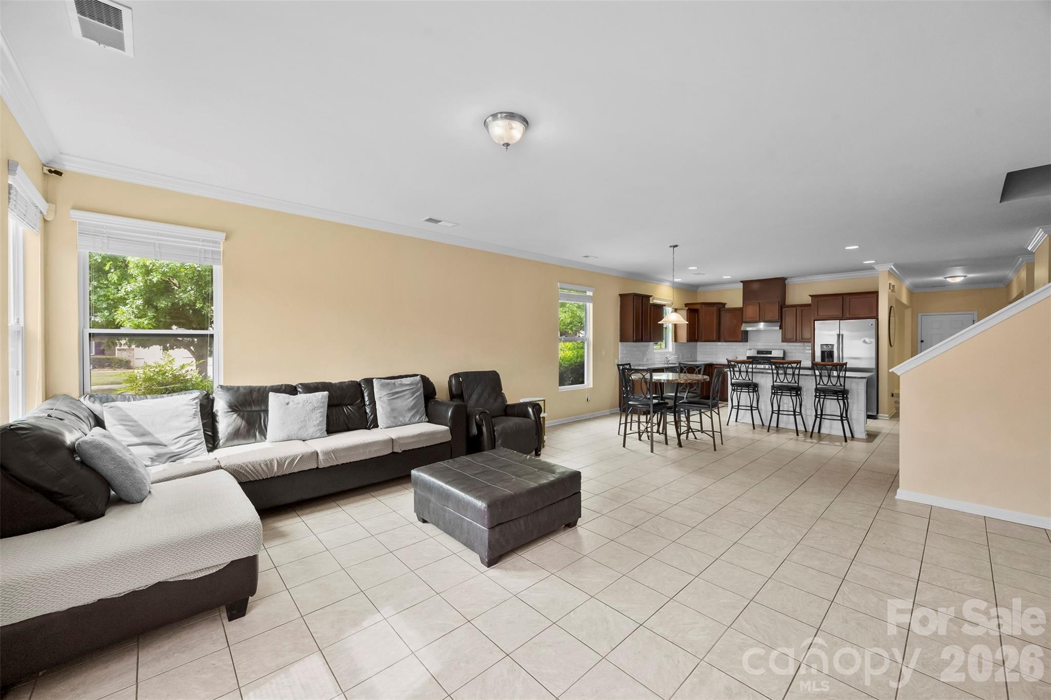 700 Wood Lily Drive Property Photo 11