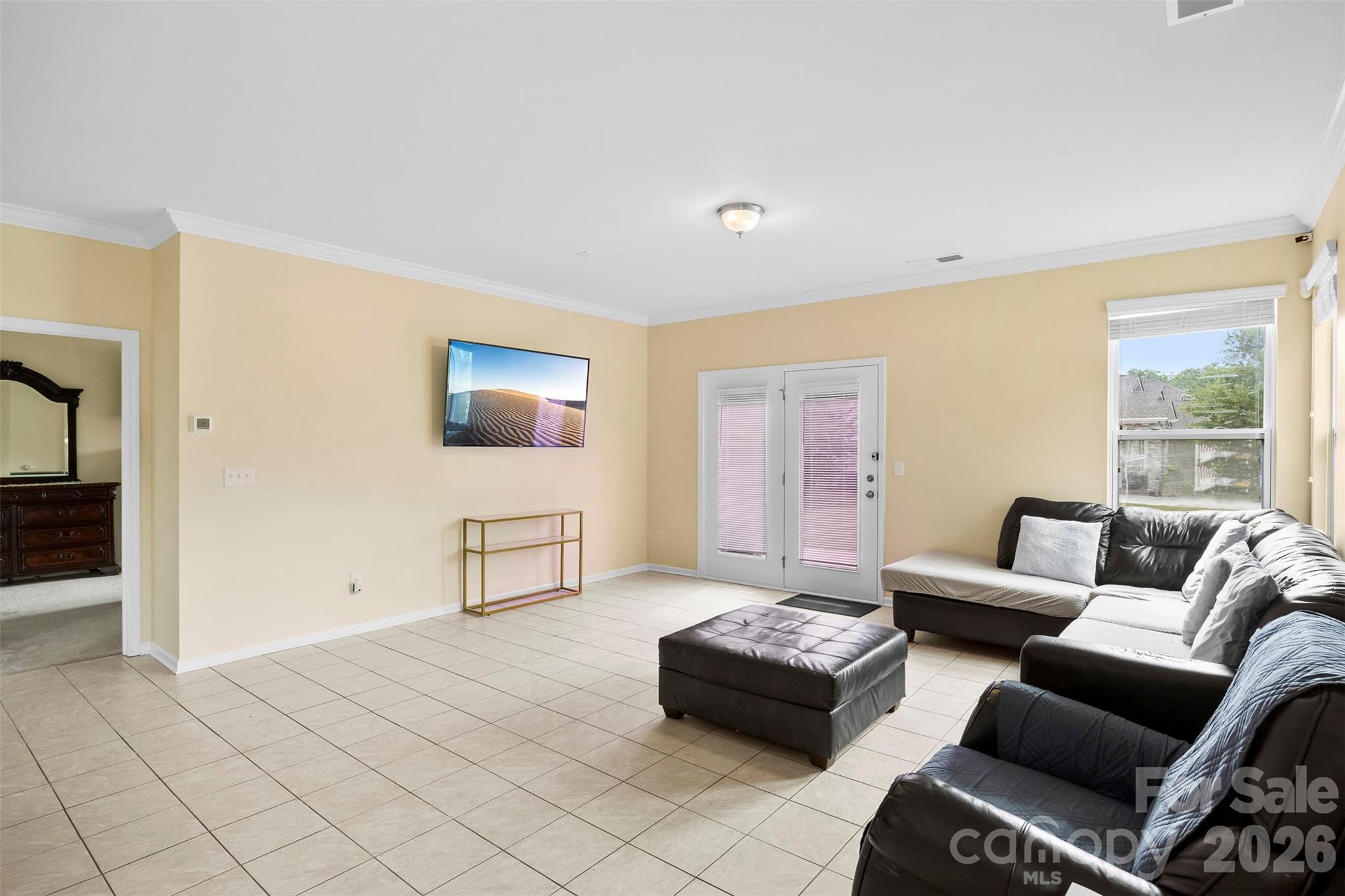 700 Wood Lily Drive Property Photo 13