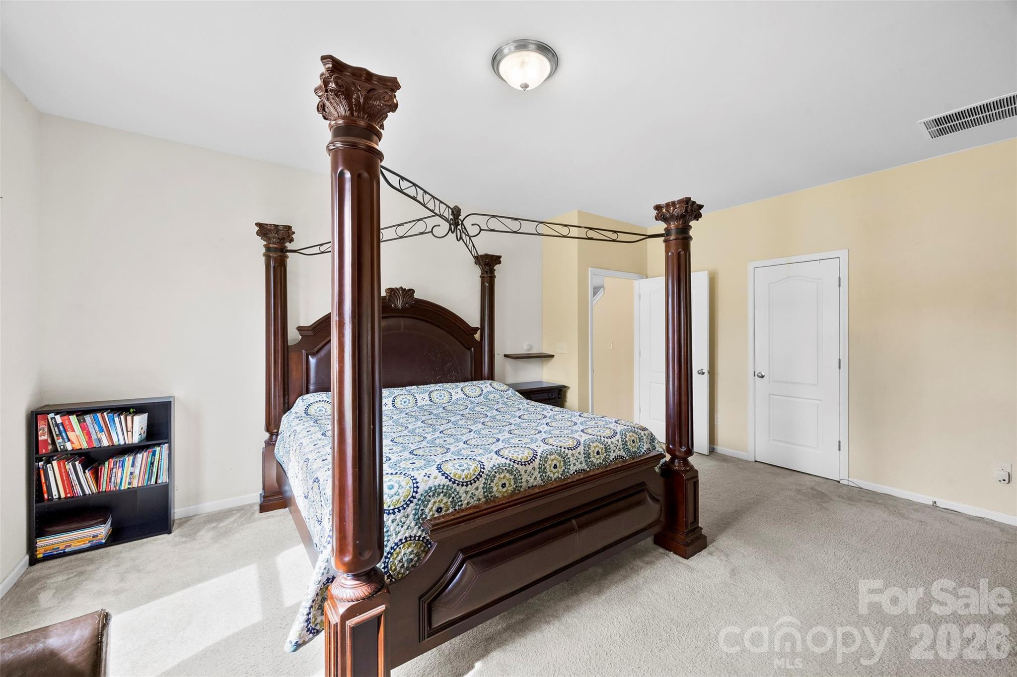 700 Wood Lily Drive Property Photo 19