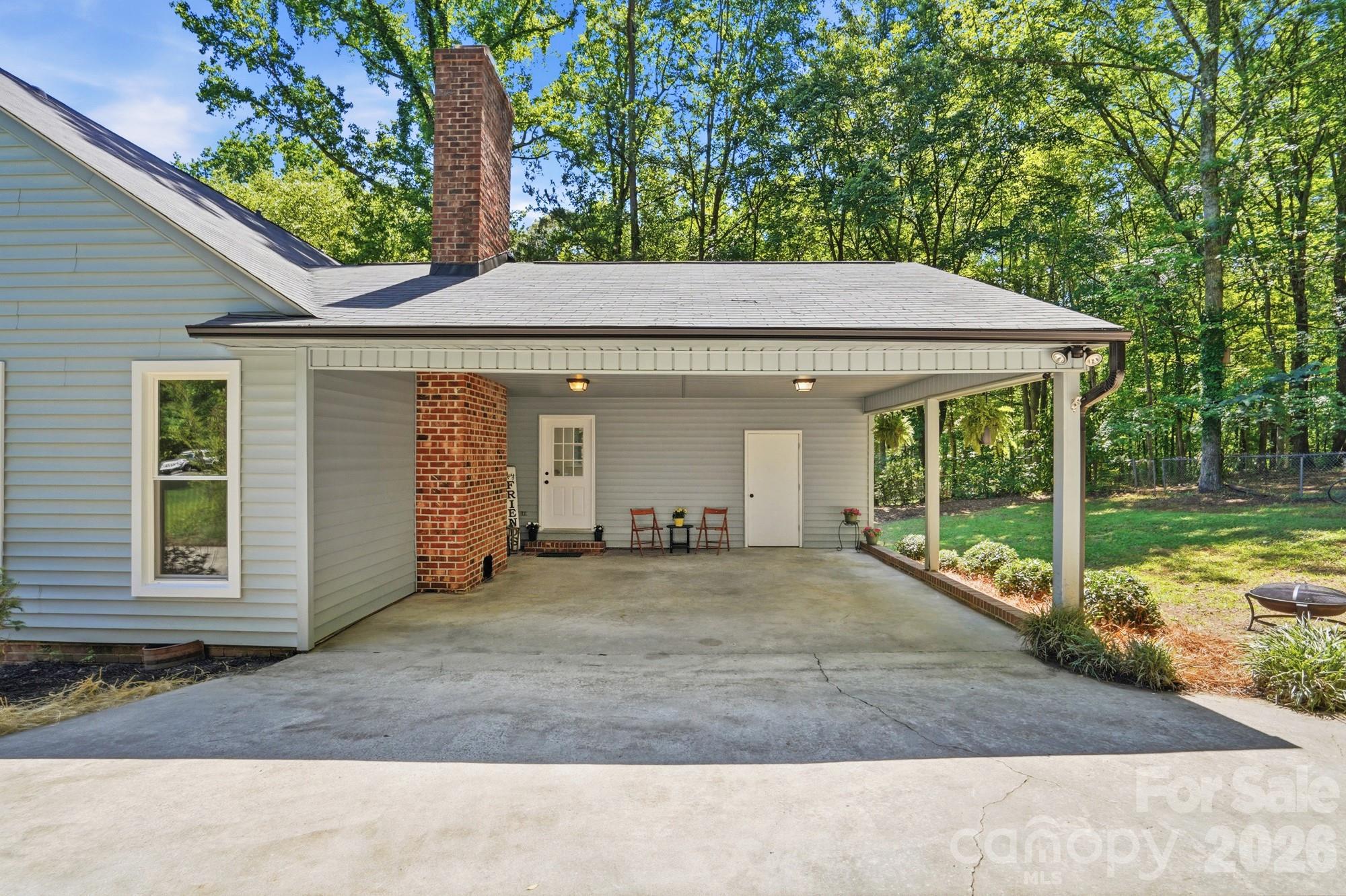 1927 Terra Lane Property Photo 28