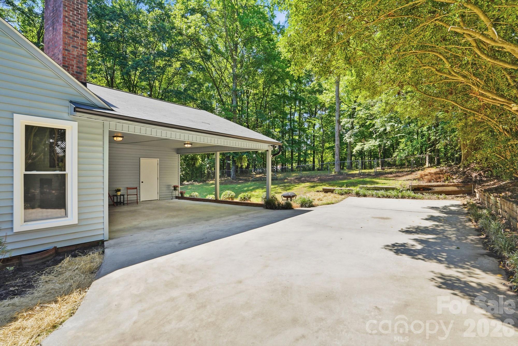 1927 Terra Lane Property Photo 29