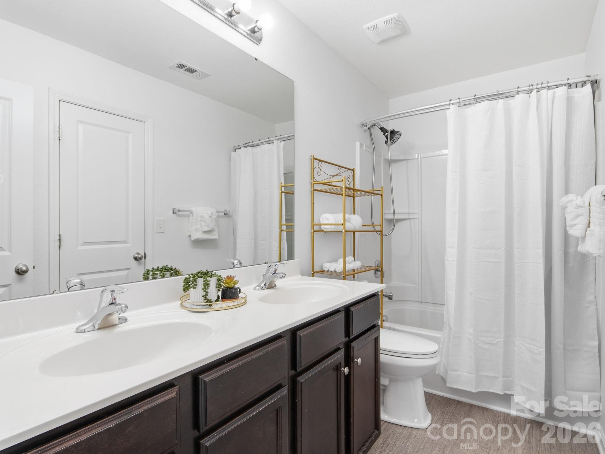 115 Harvest Pointe Drive 73 Property Photo 29
