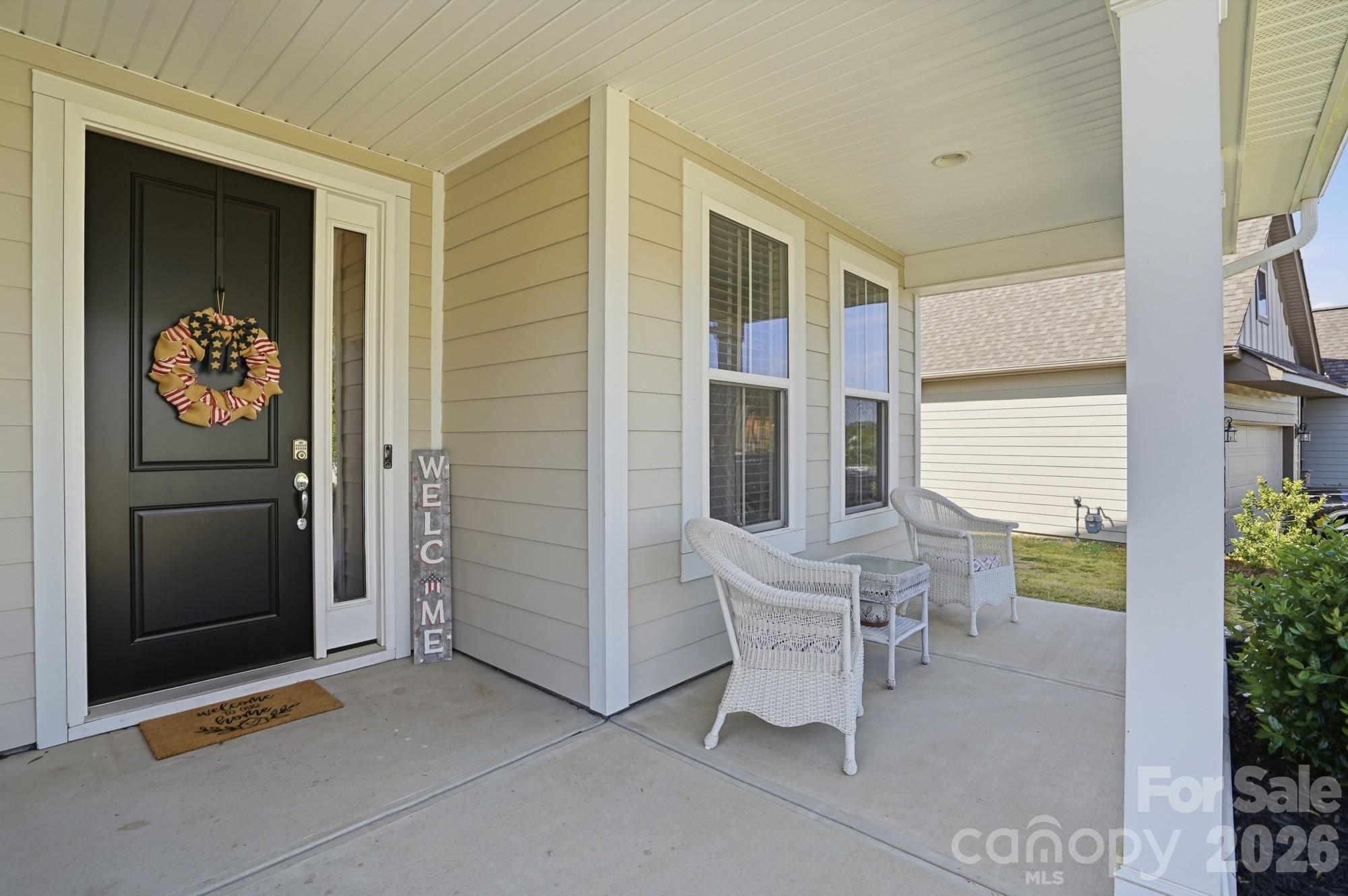 7924 Creek Park Drive Property Photo 3