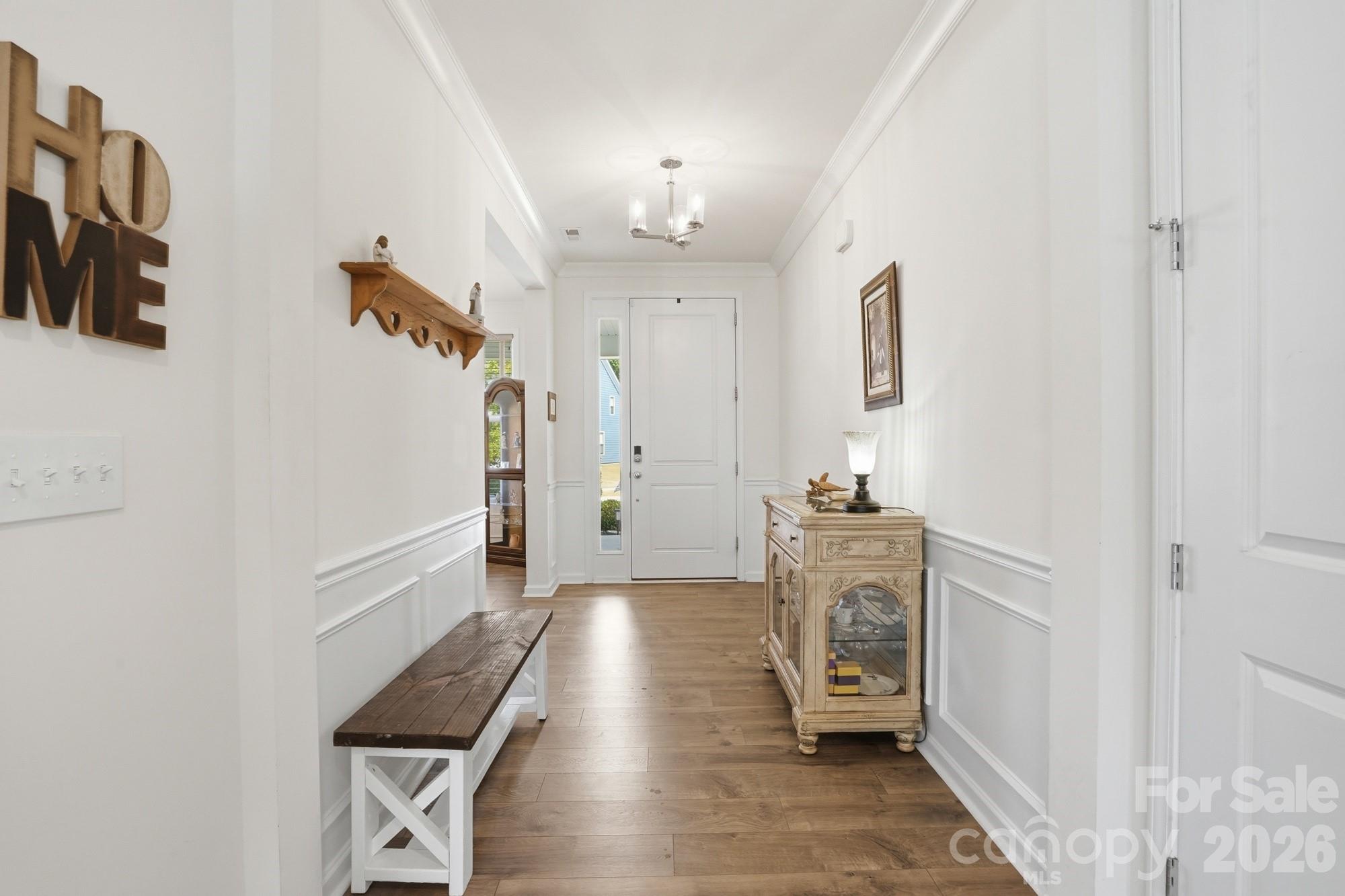 7924 Creek Park Drive Property Photo 4