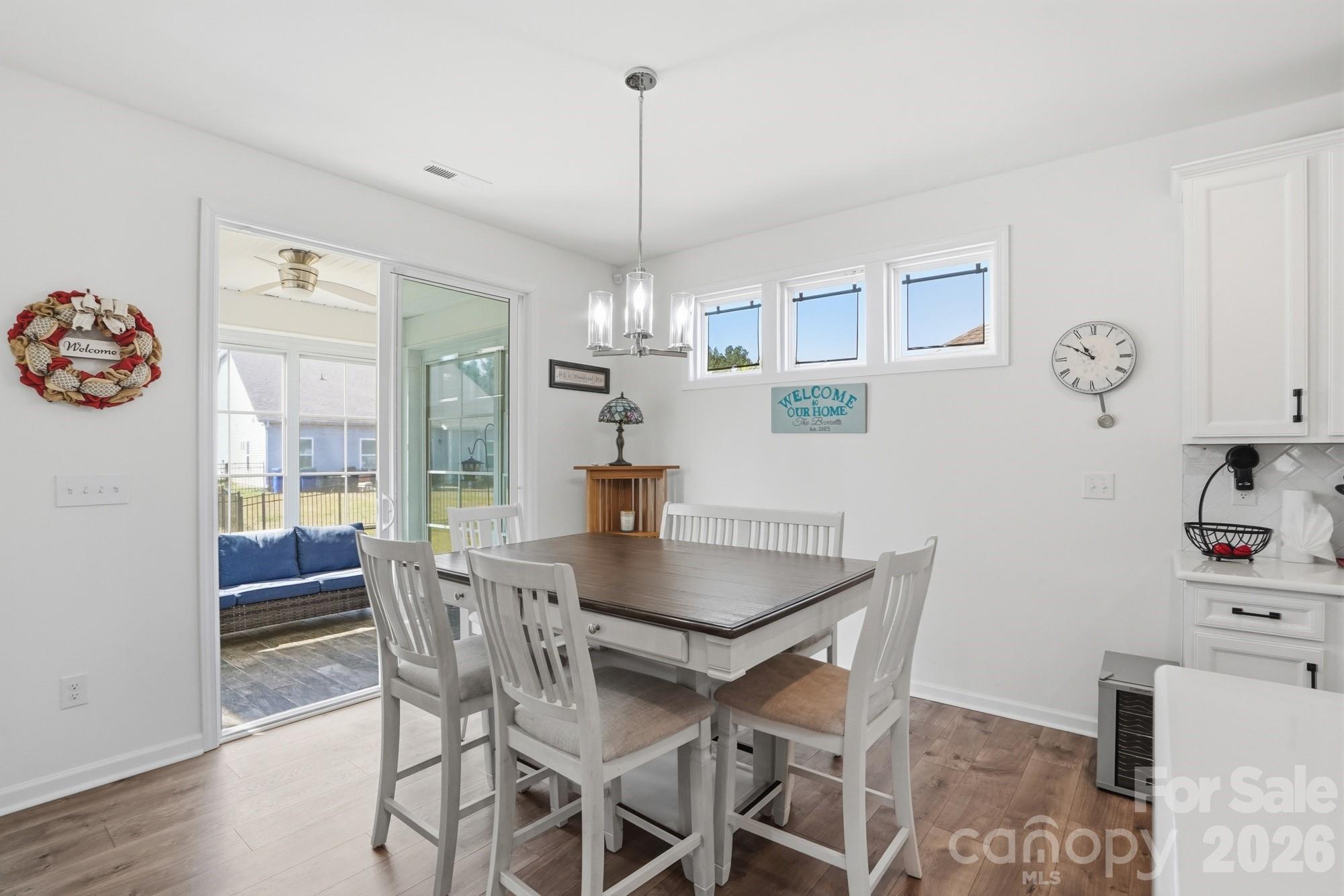 7924 Creek Park Drive Property Photo 11