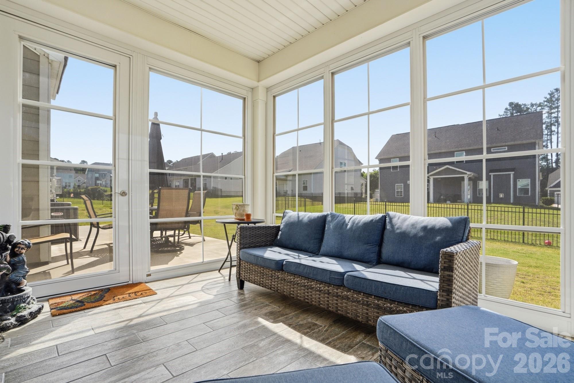 7924 Creek Park Drive Property Photo 14