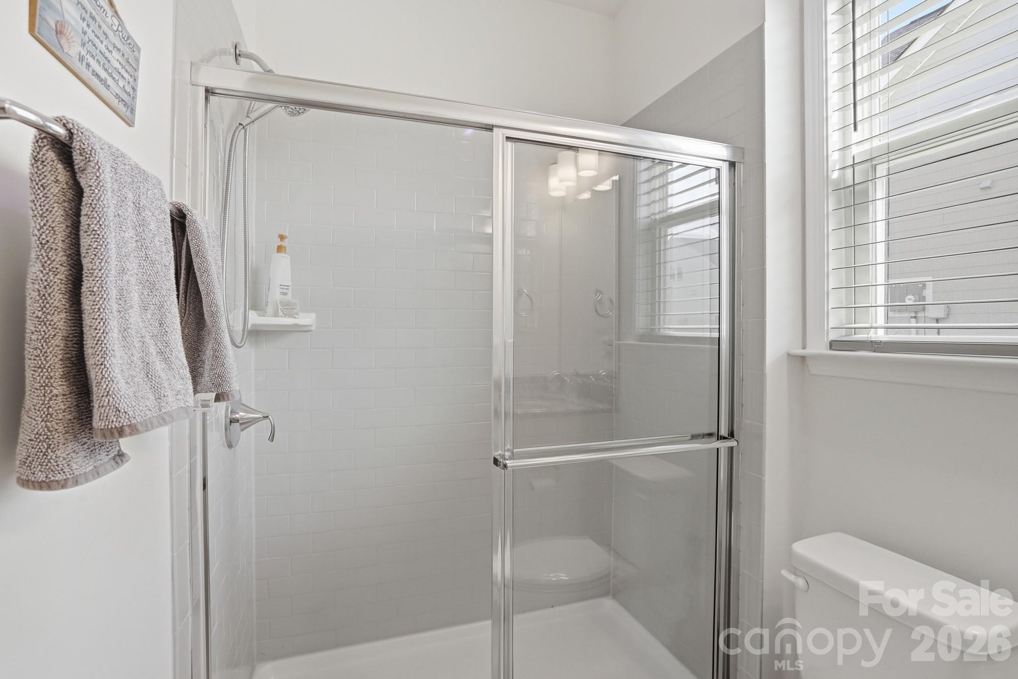 7924 Creek Park Drive Property Photo 18