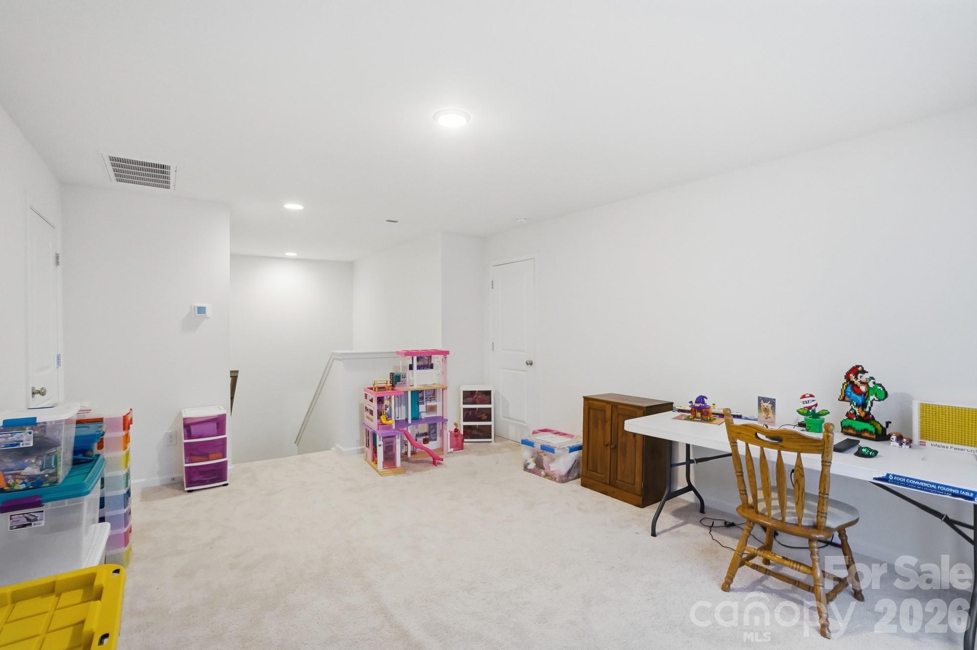 7924 Creek Park Drive Property Photo 32