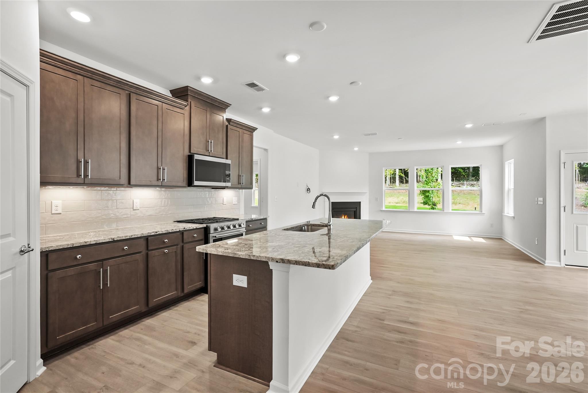 551 Cottage Garden Lane Property Photo 5