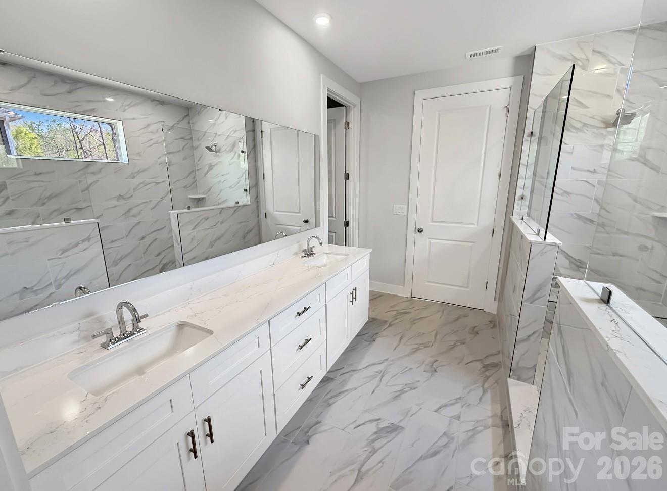 114 Jentri Way Property Photo 12