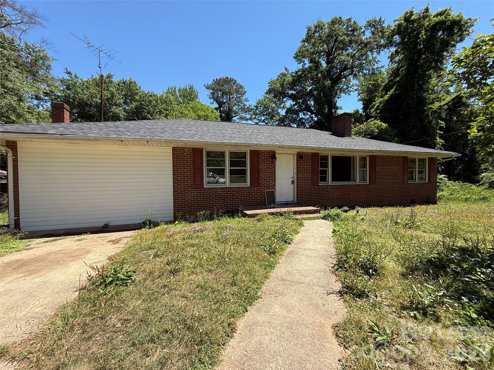 91 Marsh Avenue Property Photo 1