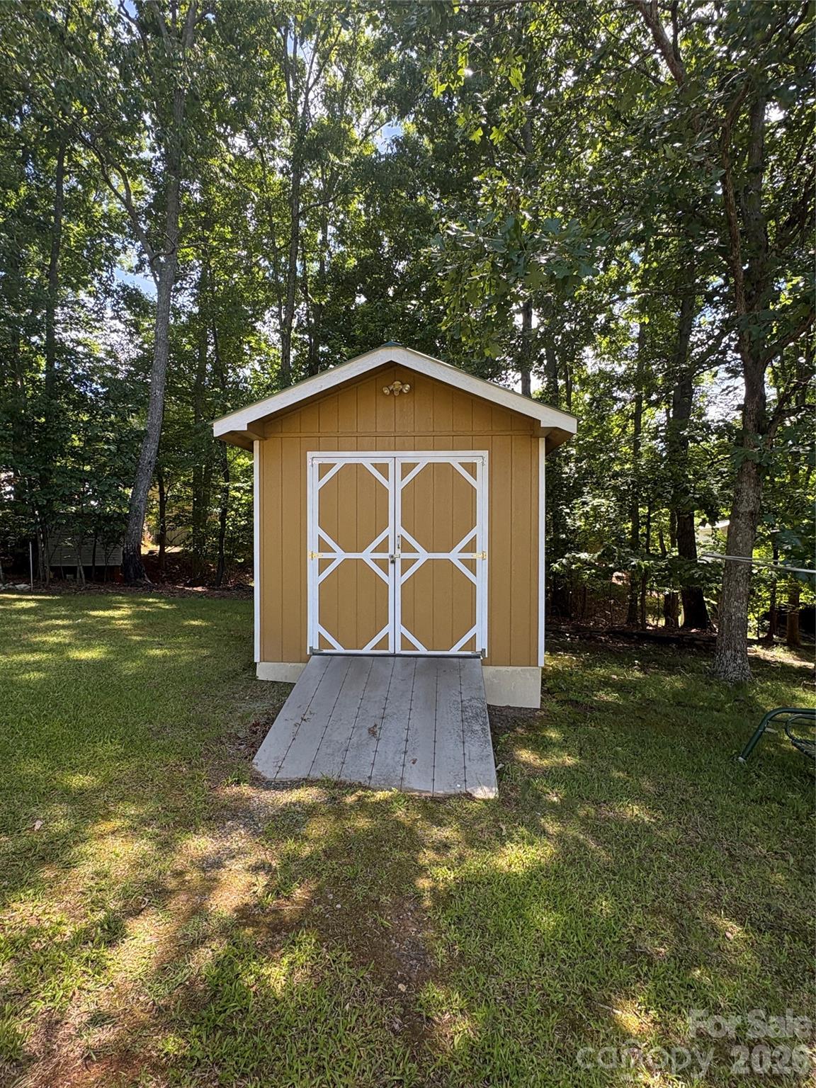 132 Blue Bird Drive Property Photo 12