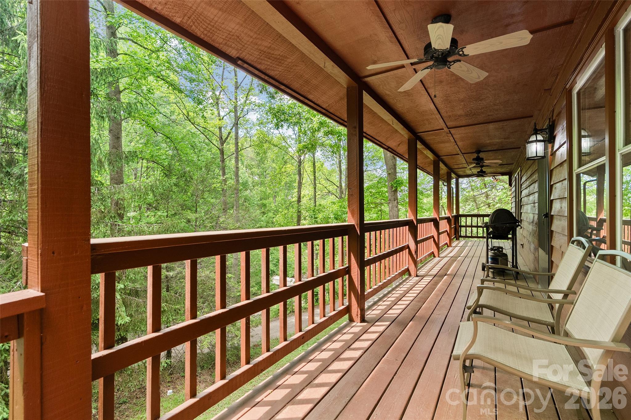 107 Pretty View Lane Property Photo 3