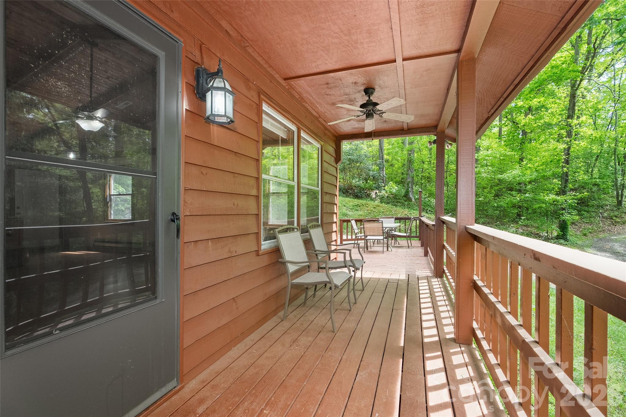 107 Pretty View Lane Property Photo 4