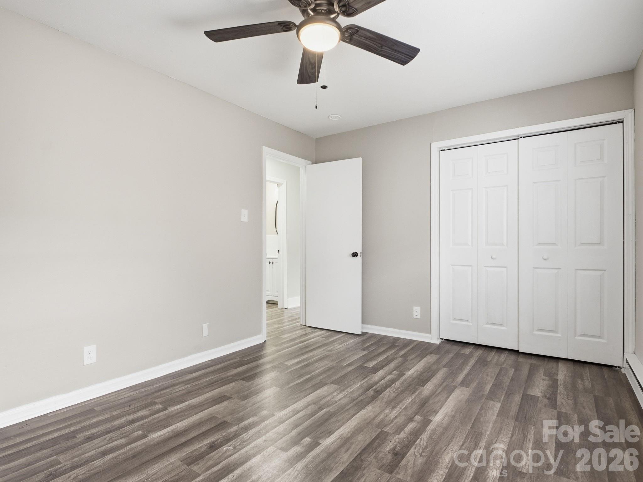 306 N Jackson Street Property Photo 12