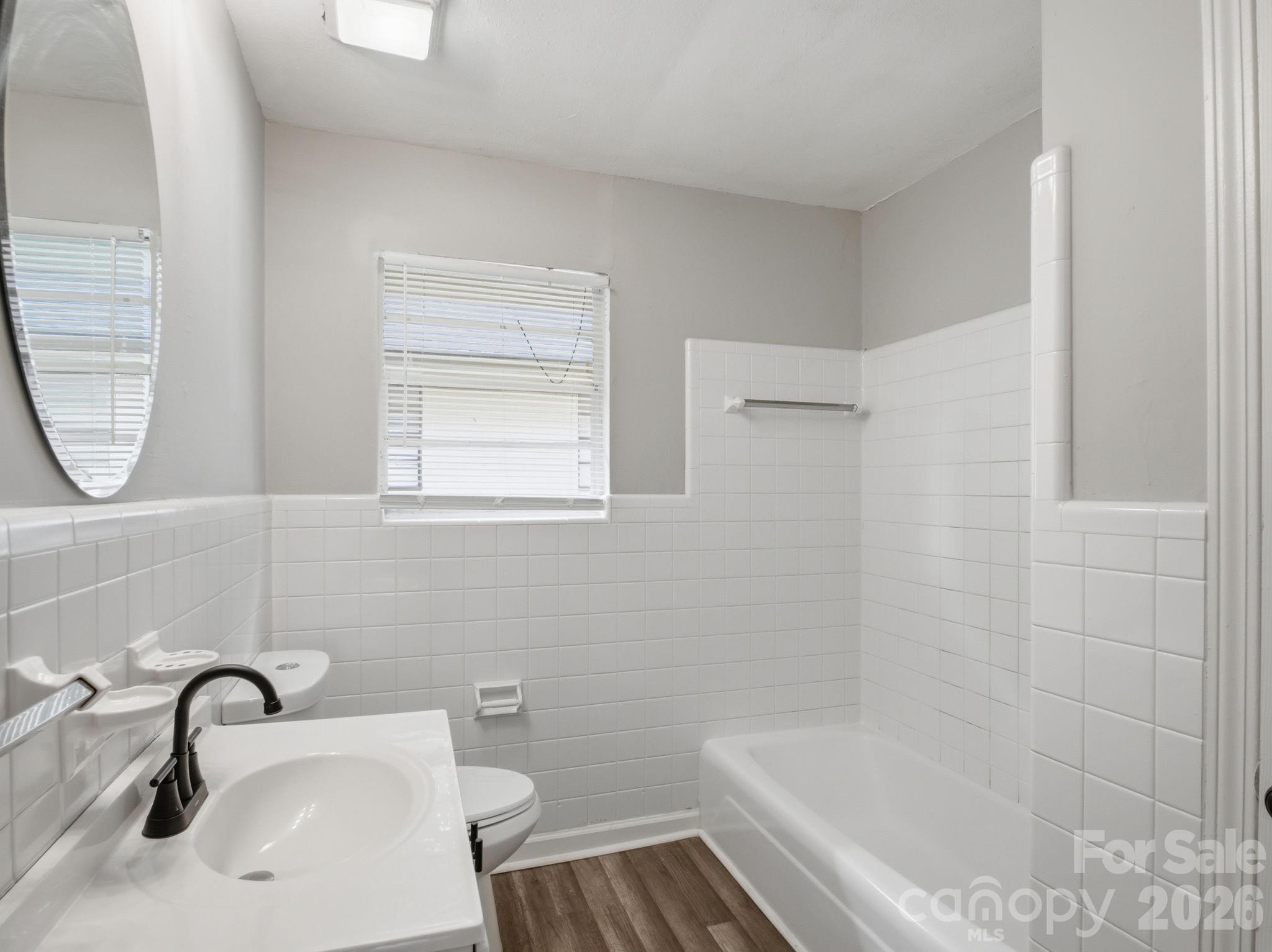 306 N Jackson Street Property Photo 22