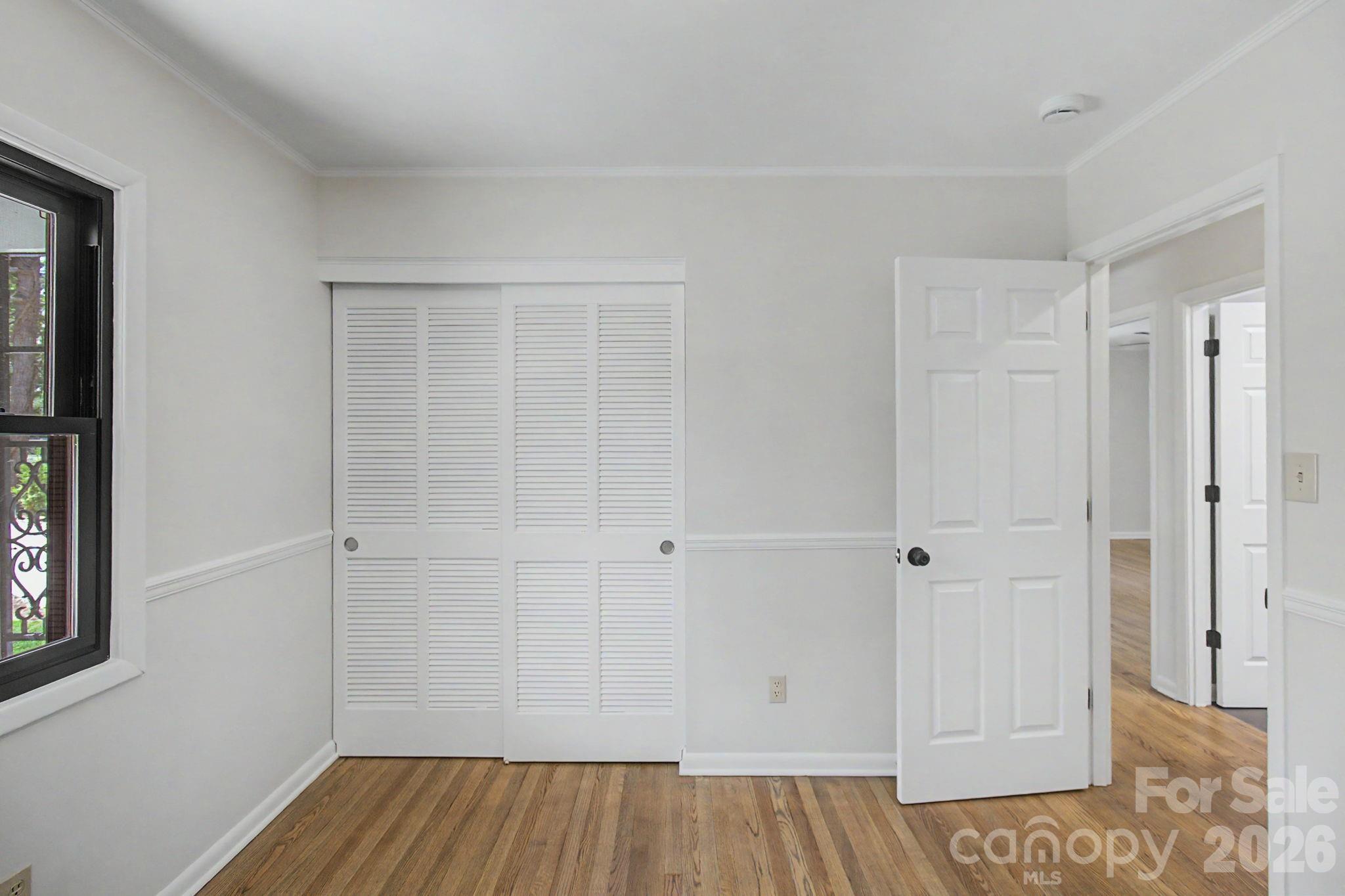 5 Kent Place Property Photo 31