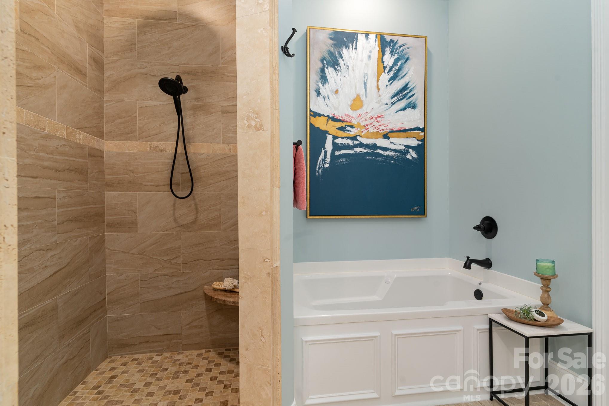 752 Crystal Water Way Property Photo 4