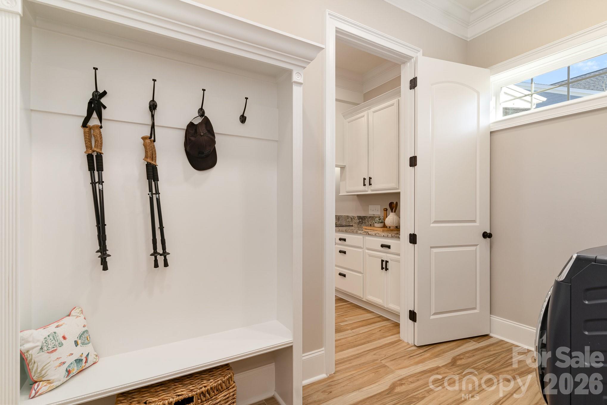 752 Crystal Water Way Property Photo 16