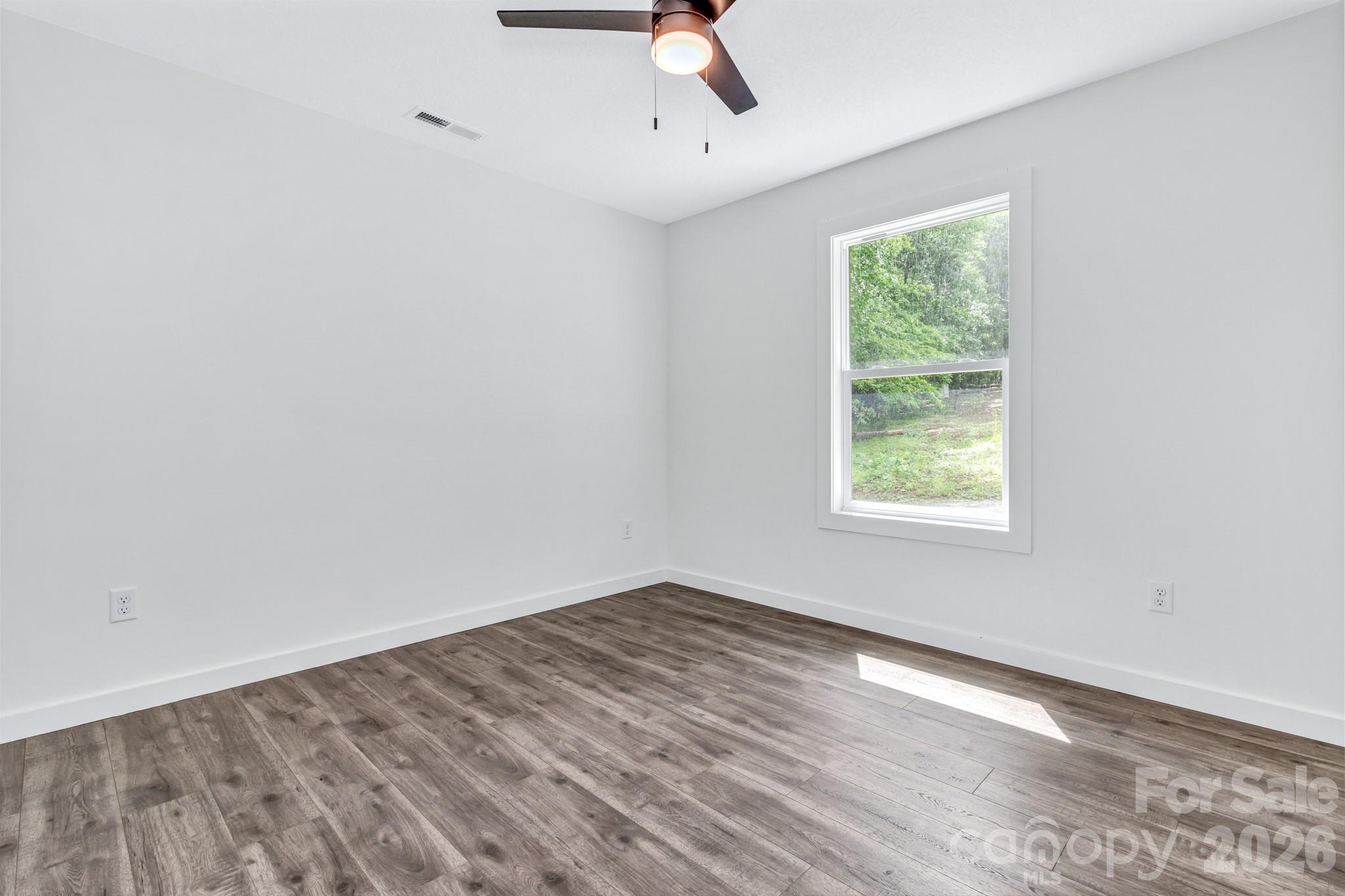 95 Short Drive Property Photo 30