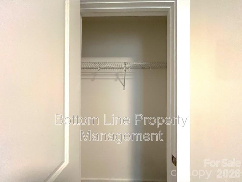 2546 Hemphill Street Property Photo 21