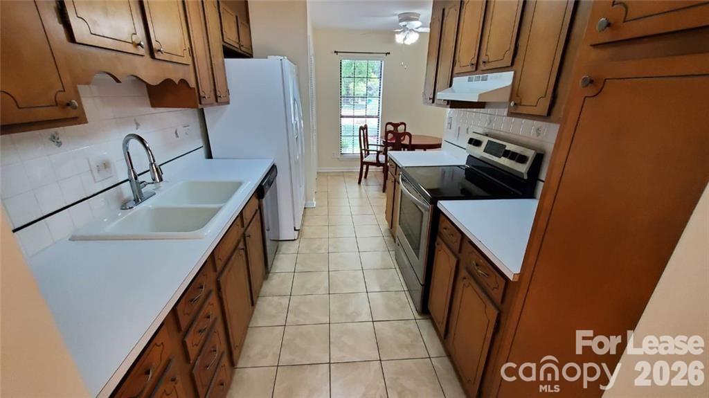 10327 Osprey Drive Property Photo 24