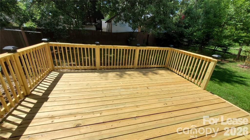 10327 Osprey Drive Property Photo 27