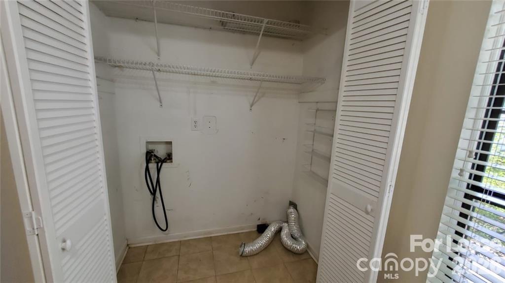 10327 Osprey Drive Property Photo 29
