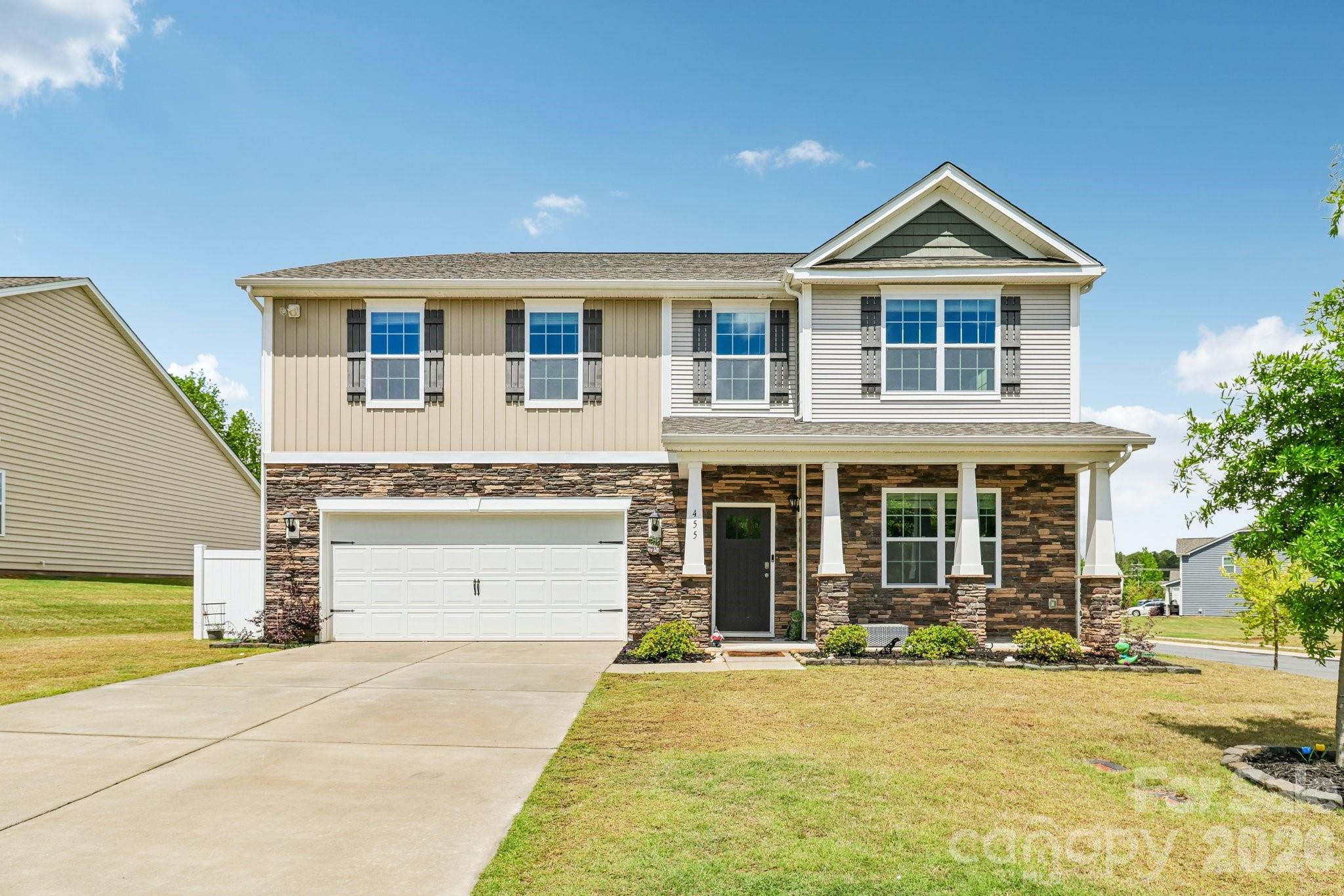 455 Saddlebred Lane Property Photo 2