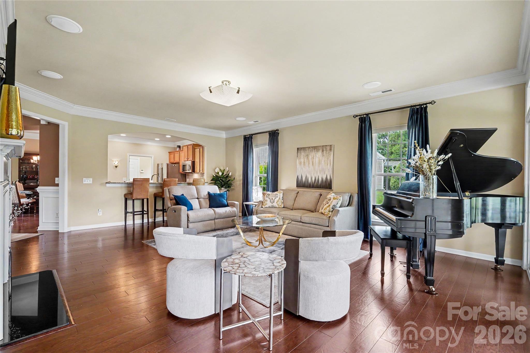 3016 Chipper Court Property Photo 10