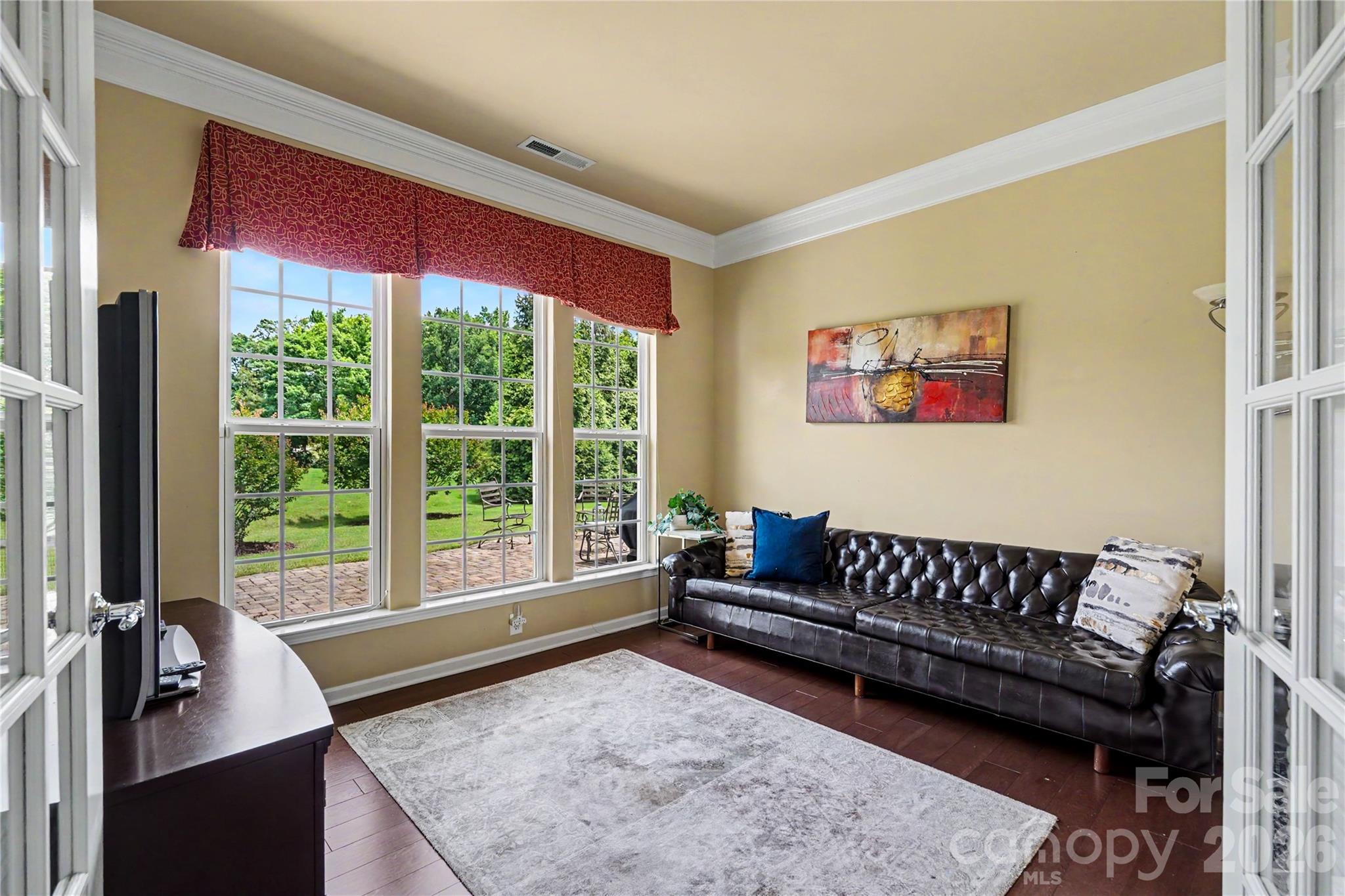 3016 Chipper Court Property Photo 12