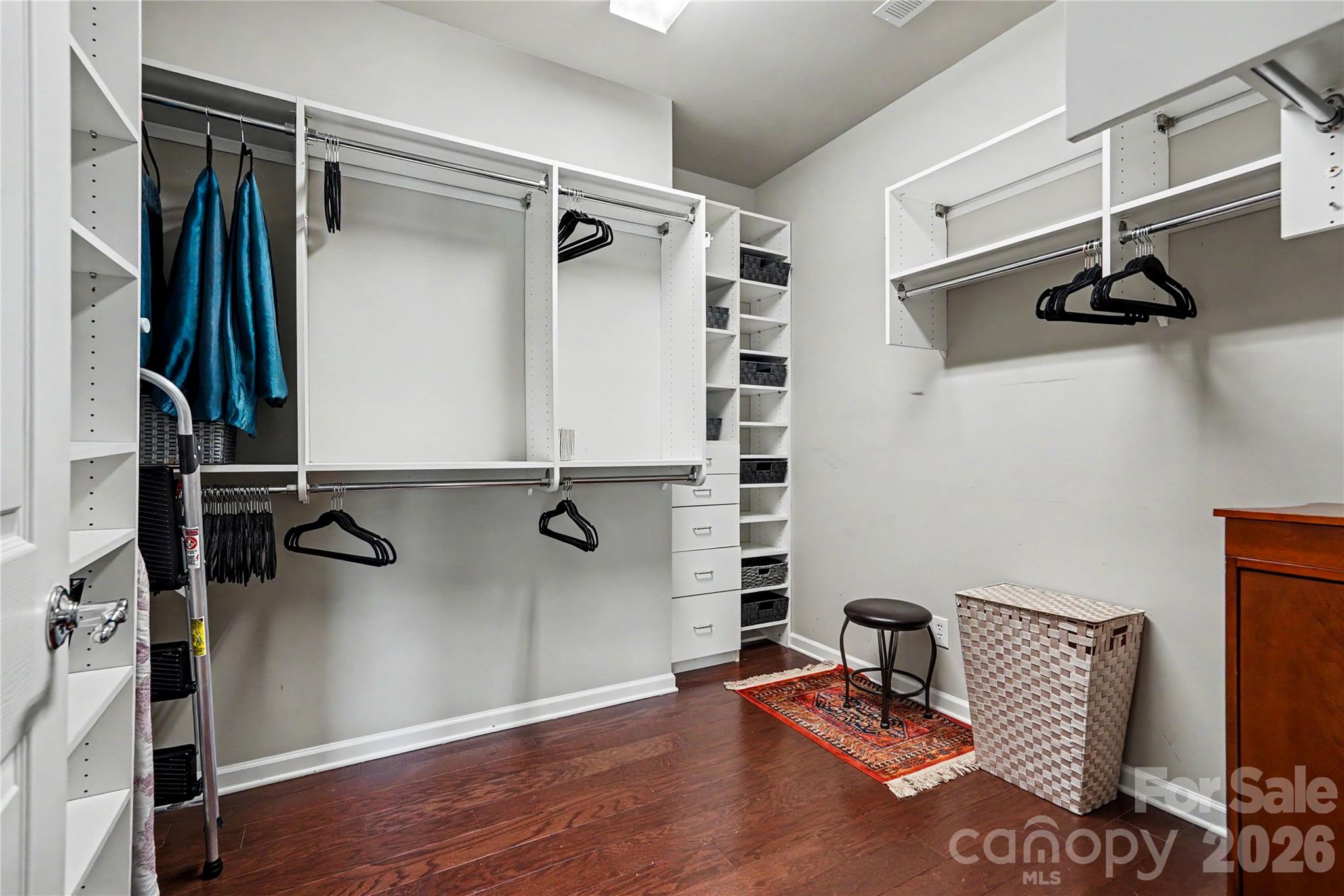 3016 Chipper Court Property Photo 15