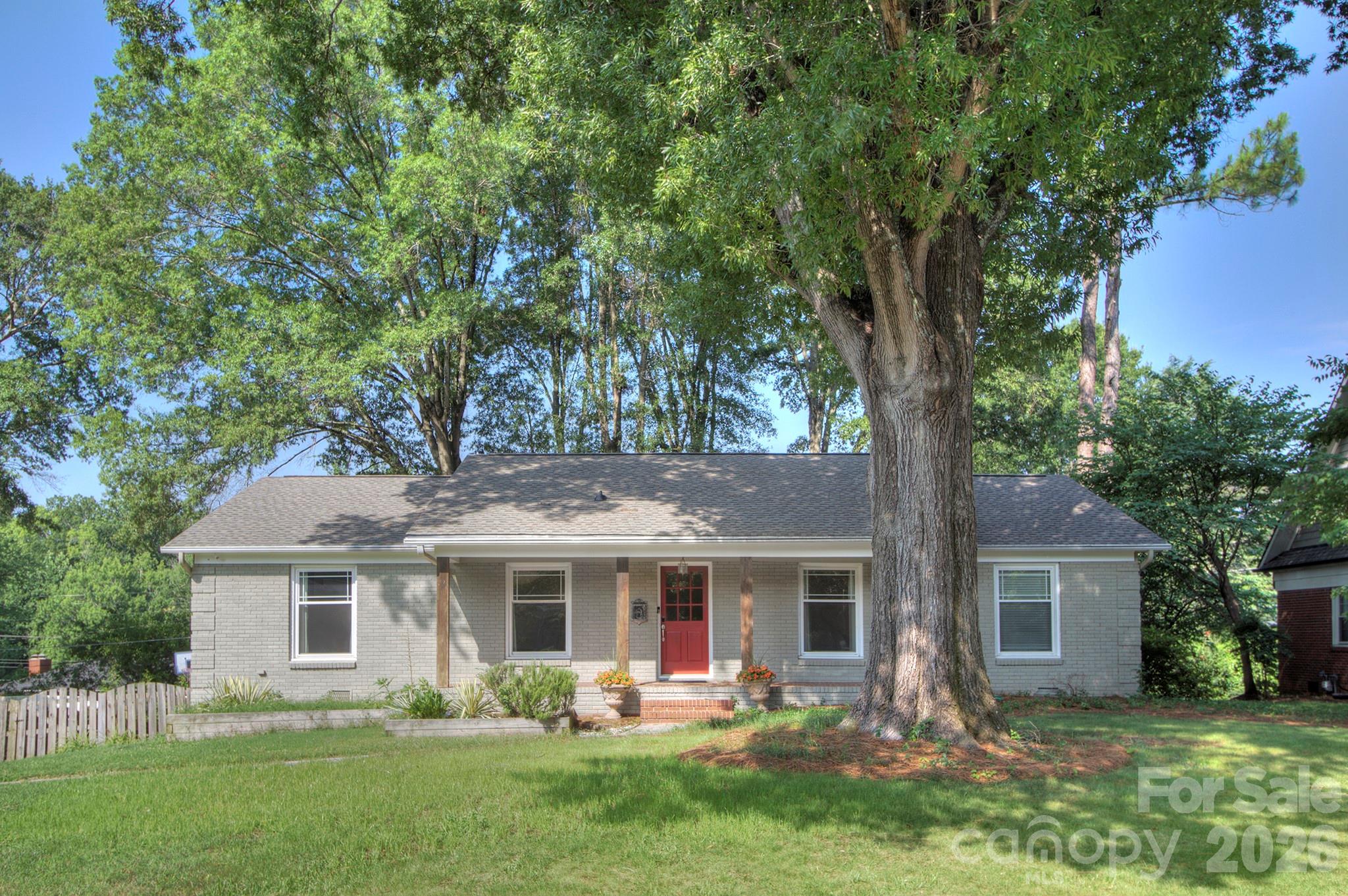 1140 Bevis Drive Property Photo 3