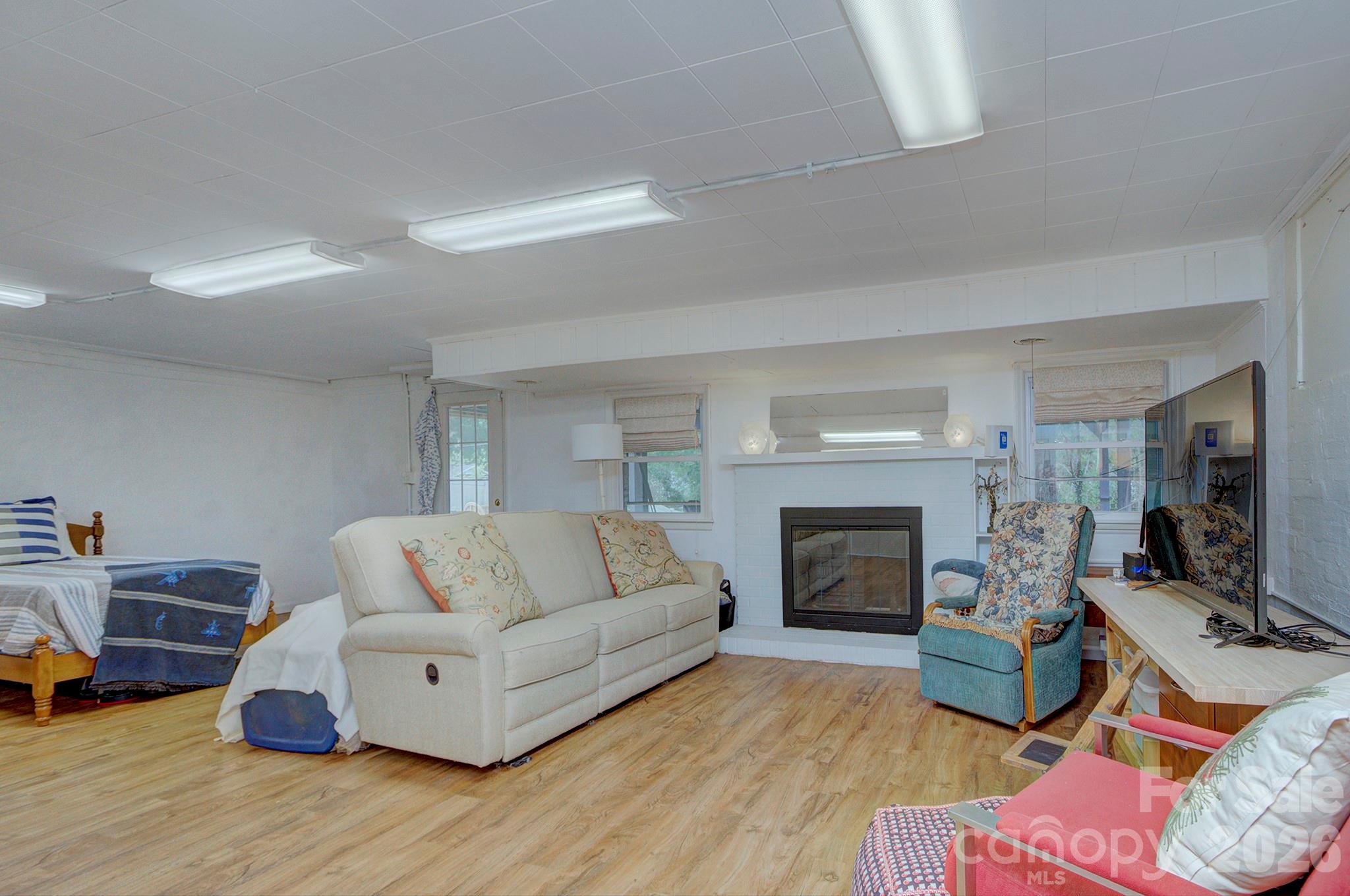 1140 Bevis Drive Property Photo 29