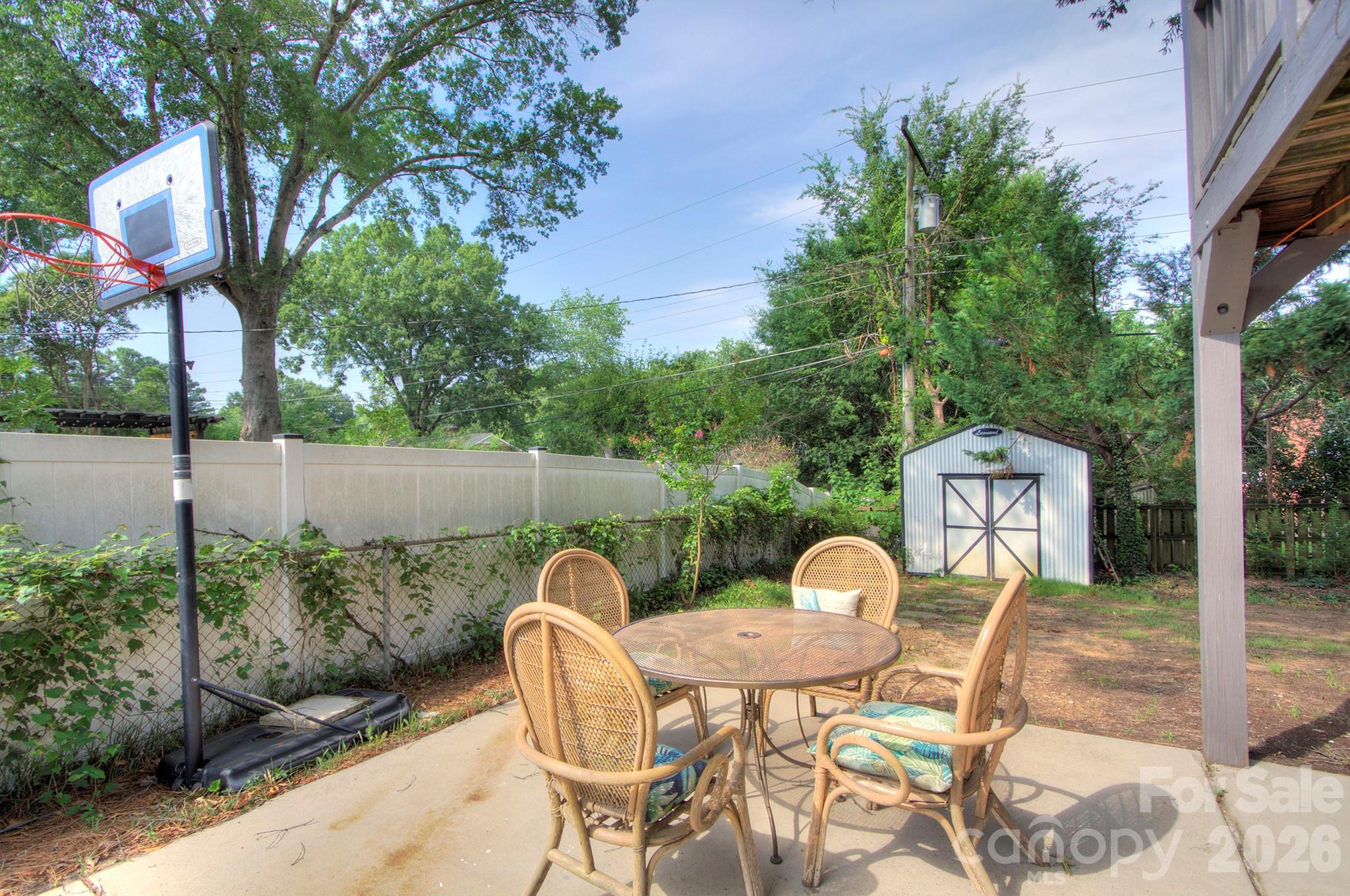1140 Bevis Drive Property Photo 33