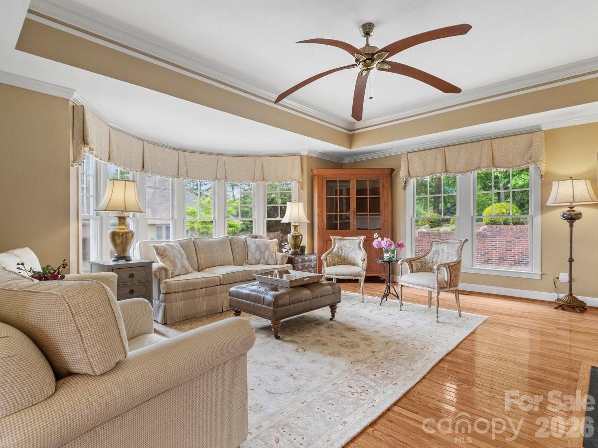 6 Creekside Way Property Photo 3
