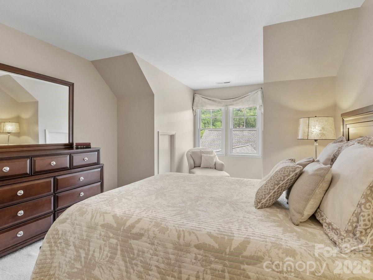 6 Creekside Way Property Photo 32