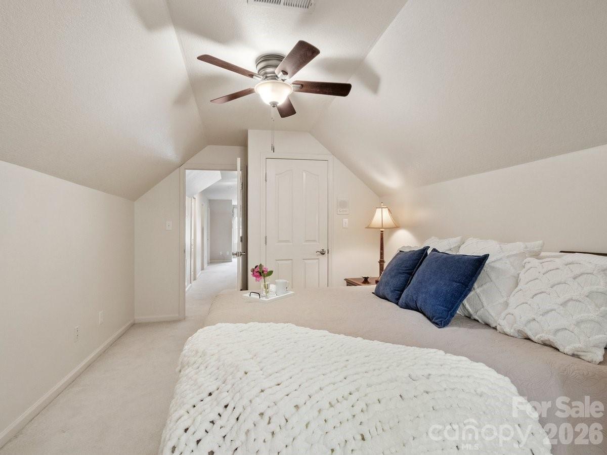 6 Creekside Way Property Photo 34