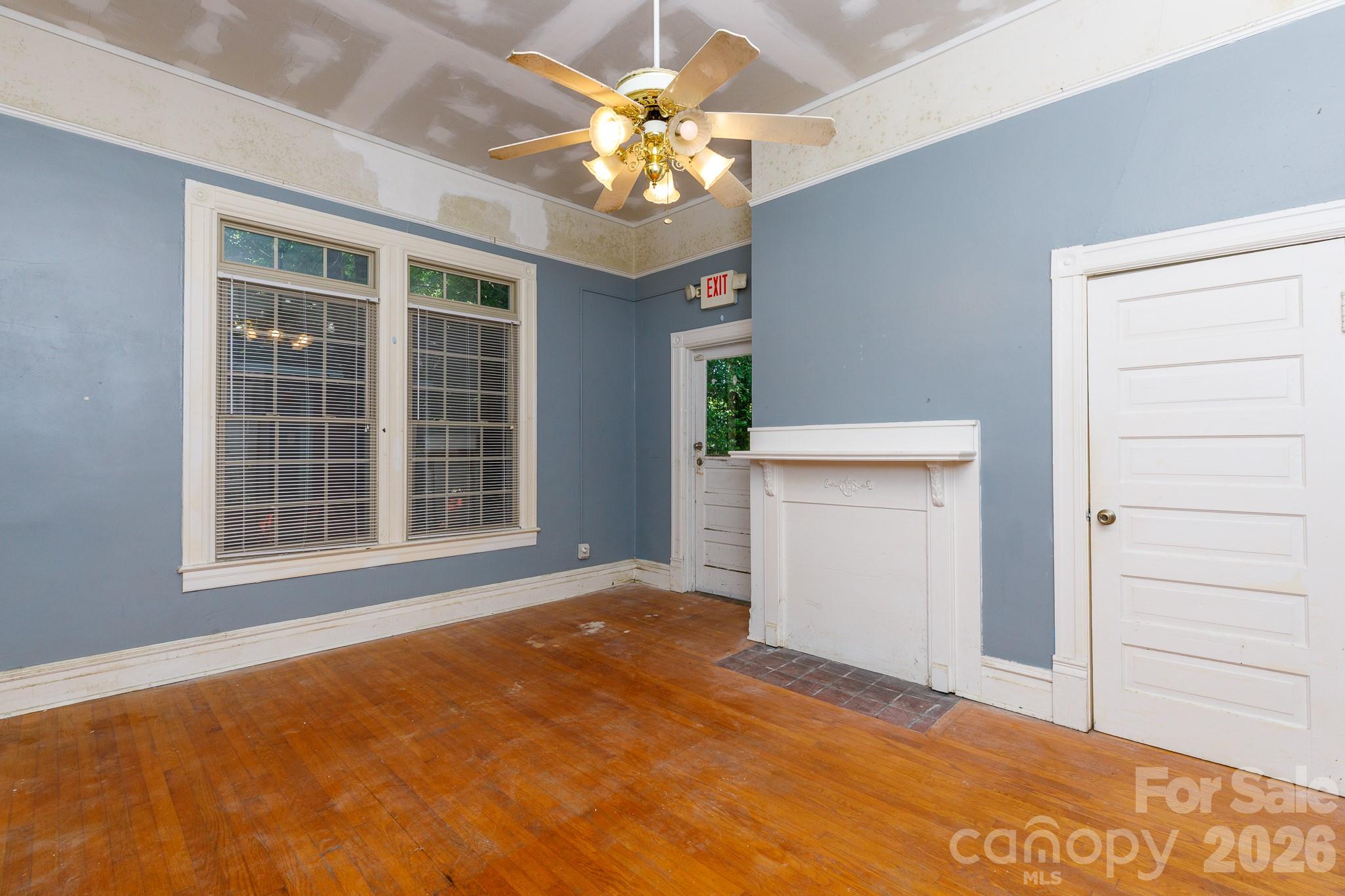 319 Park Avenue Property Photo 21