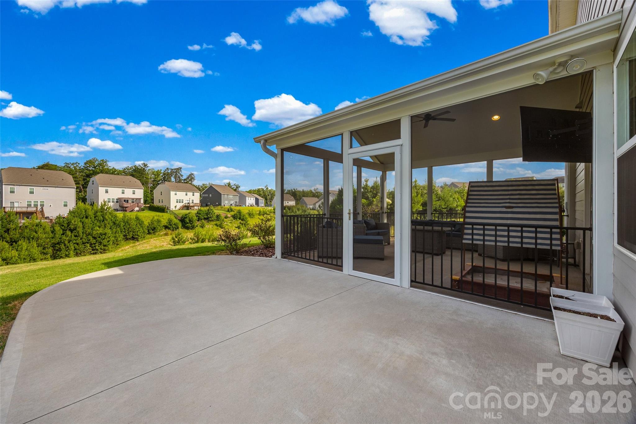 17712 Terryglass Lane Property Photo 37